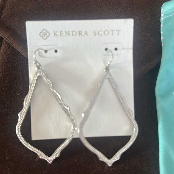 Kendra Scott silver earrings - Picture 2 of 3